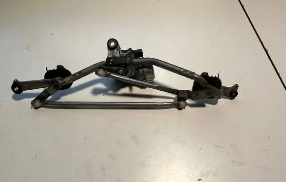 Front wiper linkage and motor