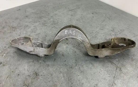BMW 3 E46 Rear differential/diff mount bracket 1094421A