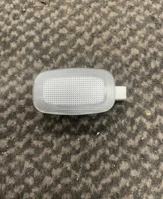 Mercedes-Benz E W212 Front seat light A0028202101