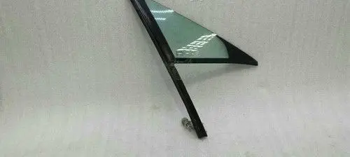 Aston Martin V8 Front door window/glass (coupe) 6G33C21411AG