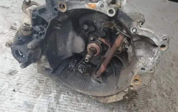 Peugeot Partner Manual 5 speed gearbox 20TE49