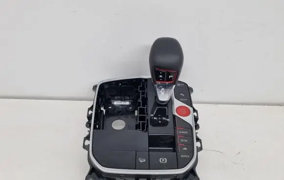 BMW X3M F97 Gear shift selector indicator 7883112
