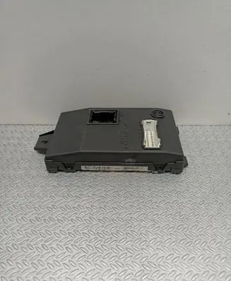 Dacia Sandero II Comfort/convenience module 8201013757 U118522007