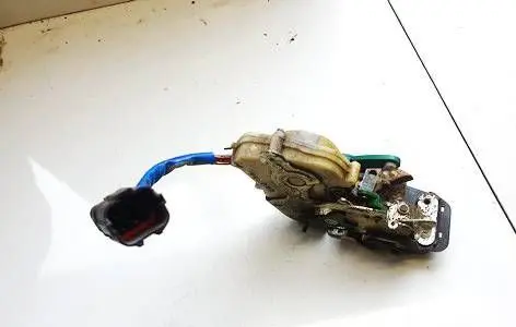 KIA Sorento Rear door lock