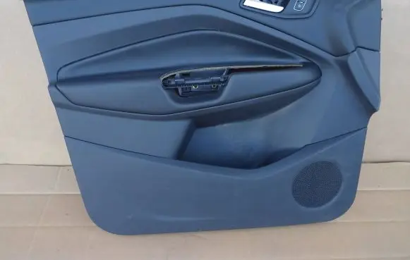 Ford Kuga II Front door card panel trim