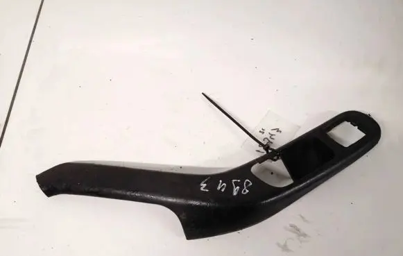 Volkswagen PASSAT B4 Other interior part 3a0867198d
