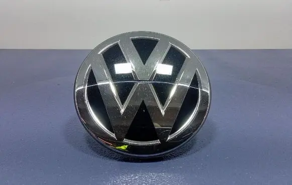 Volkswagen PASSAT CC Front grill 3G0853601A