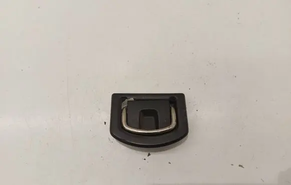 Volkswagen Touran II Tie down hook / loop 5M0863503
