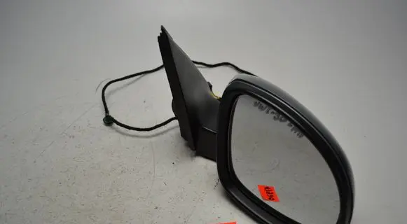 Volkswagen Tiguan Front door electric wing mirror 5N1857502AM