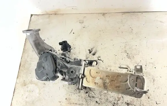 Mercedes-Benz C W204 EGR valve cooler A6511420067