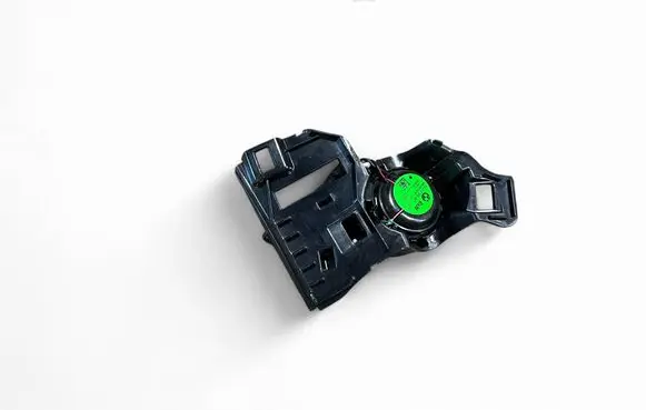 BMW 2 G42 Front door high frequency speaker 9350327 20117311