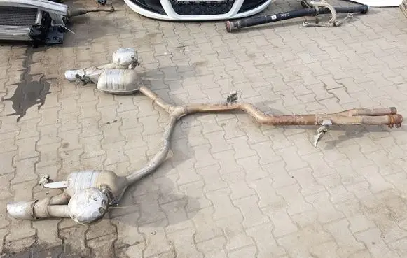 Muffler/silencer