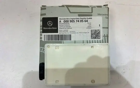 Mercedes-Benz GLE AMG (W166 - C292) Distronic sensor radar A0009057405