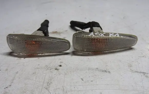Mitsubishi ASX Front fender indicator light
