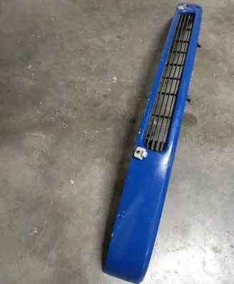 Volkswagen Transporter - Caravelle T4 Front bumper lower grill 7D0853654