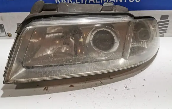 Audi A4 S4 B5 8D Headlight/headlamp 8D0941003AN
