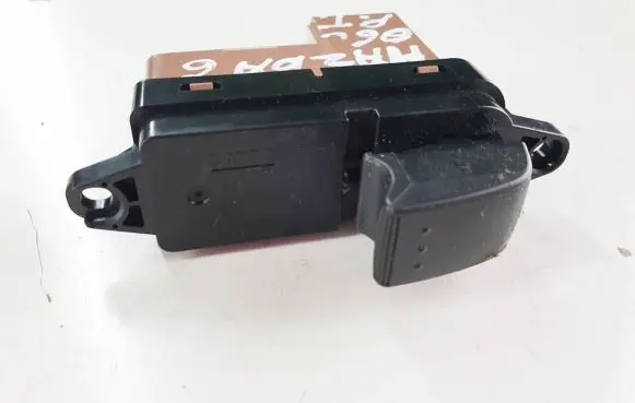 Mazda 6 Electric window control switch