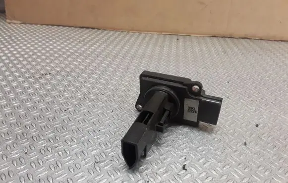 Mitsubishi Grandis Mass air flow meter MR985187