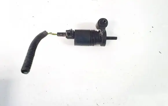Nissan Note (E11) Windscreen/windshield washer pump 1032486001 180610b