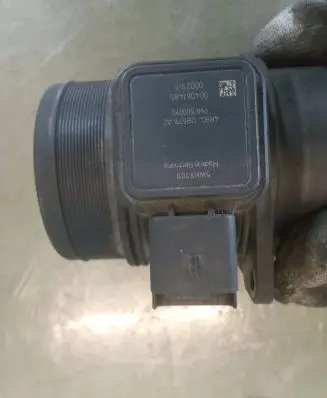 Land Rover Range Rover Sport L320 Mass air flow meter 5WK97011