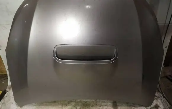 Subaru Outback Engine bonnet/hood pilkas