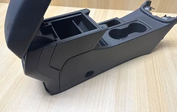 Seat Leon (5F) Center console 5F0864981A 5F0858329A
