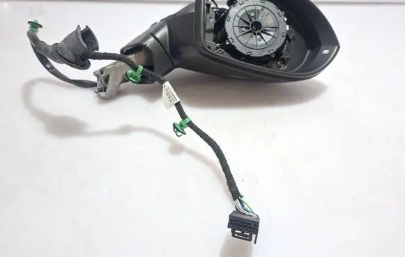 Volkswagen PASSAT B8 Front door electric wing mirror 3G1857502FM