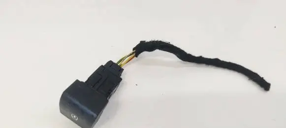 Peugeot 3008 I Central locking switch button 68767