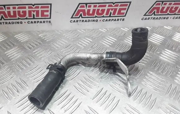 Coolant pipe/hose