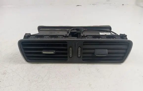Volkswagen PASSAT B7 Dashboard air vent grill cover trim 3AB819728A
