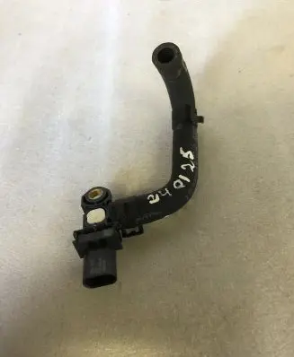 Ford Kuga III Exhaust gas pressure sensor Fs7a9g824ba