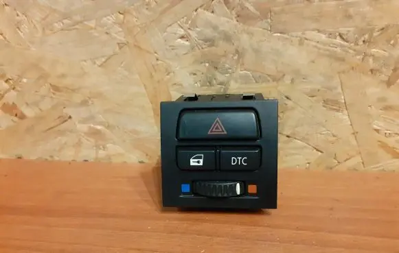 BMW 3 E92 E93 Hazard light switch 9132421 549549533