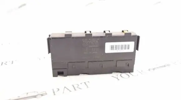 Lexus GS 300 350 430 450H Fuse module 8264130250 72818500