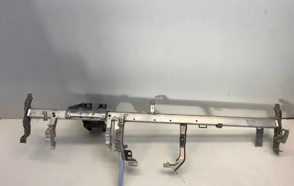 Mercedes-Benz C W204 Dashboard cross member/frame bar A2046800055