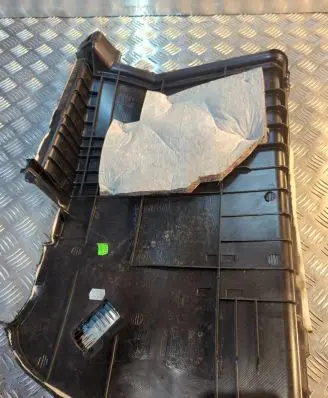 BMW 5 E60 E61 Other trunk/boot trim element 7050363