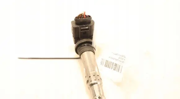 Volkswagen Touran I High voltage ignition coil 036905715F