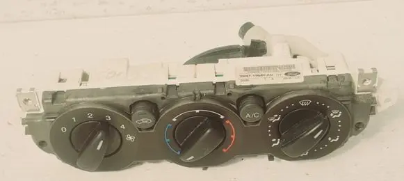 Ford Focus Climate control unit 5M5T19980AD