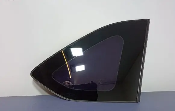 Honda FR-V Rear side window