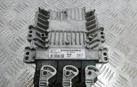 Ford Fiesta Engine control unit/module 8V2112A650EB 45UB