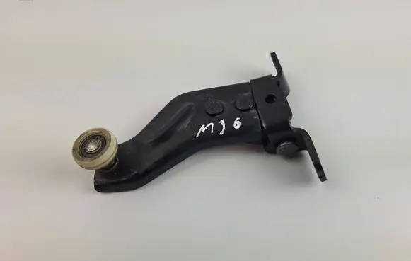 Ford C-MAX II Sliding door upper roller guide/hinge AM51U25028AF