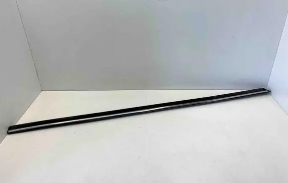 Mercedes-Benz SLC C107 Front door trim (molding) A1077200180 1077200180
