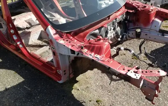Front quarter panel