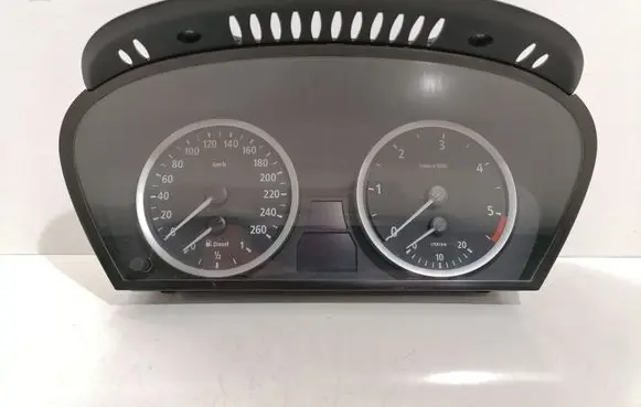 BMW 5 E60 E61 Speedometer (instrument cluster) 62116937618 110080213
