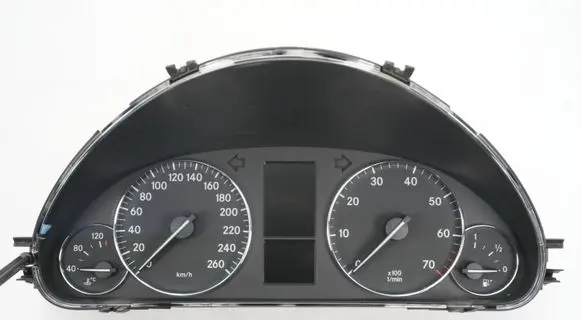 Mercedes-Benz C AMG W203 Speedometer (instrument cluster) A2035404348 2035404348