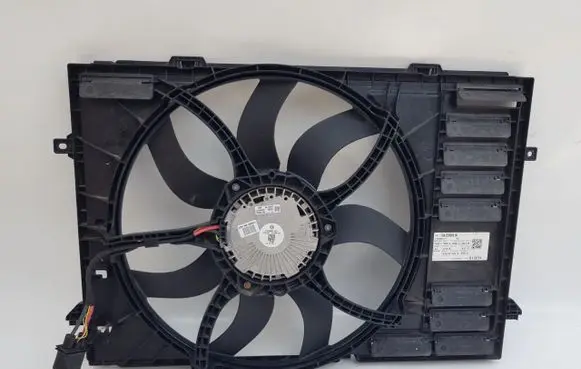 Volkswagen Multivan T6 Air conditioning (A/C) fan (condenser) 7E0121207E