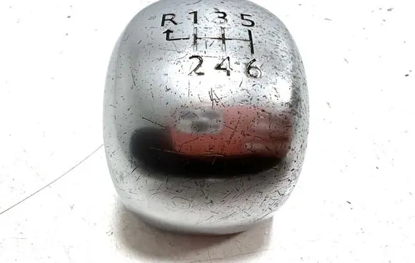 Peugeot 308 Gear lever shifter trim leather/knob