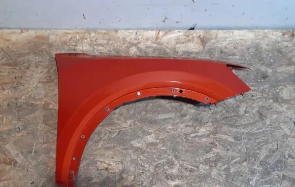 Audi Q2 - Fender 81A821470