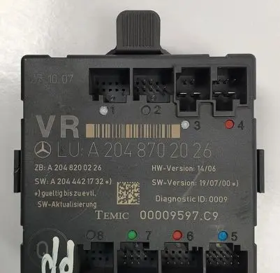 Mercedes-Benz C W204 Door control unit/module A2048702026