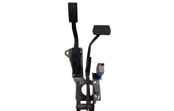 Ford Escape III Accelerator throttle pedal F1DC9F836 F1DC9F836AA AV612467