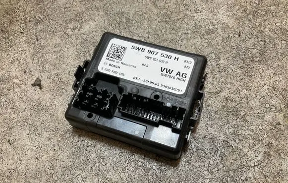 Skoda Octavia Mk4 Gateway control module 5WB907530H 5NB907530H 3330F00105